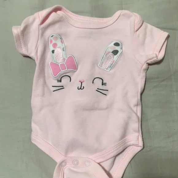 Baby Girl Onesie Bundle (0 months to 6 months) - Picture 3 of 6